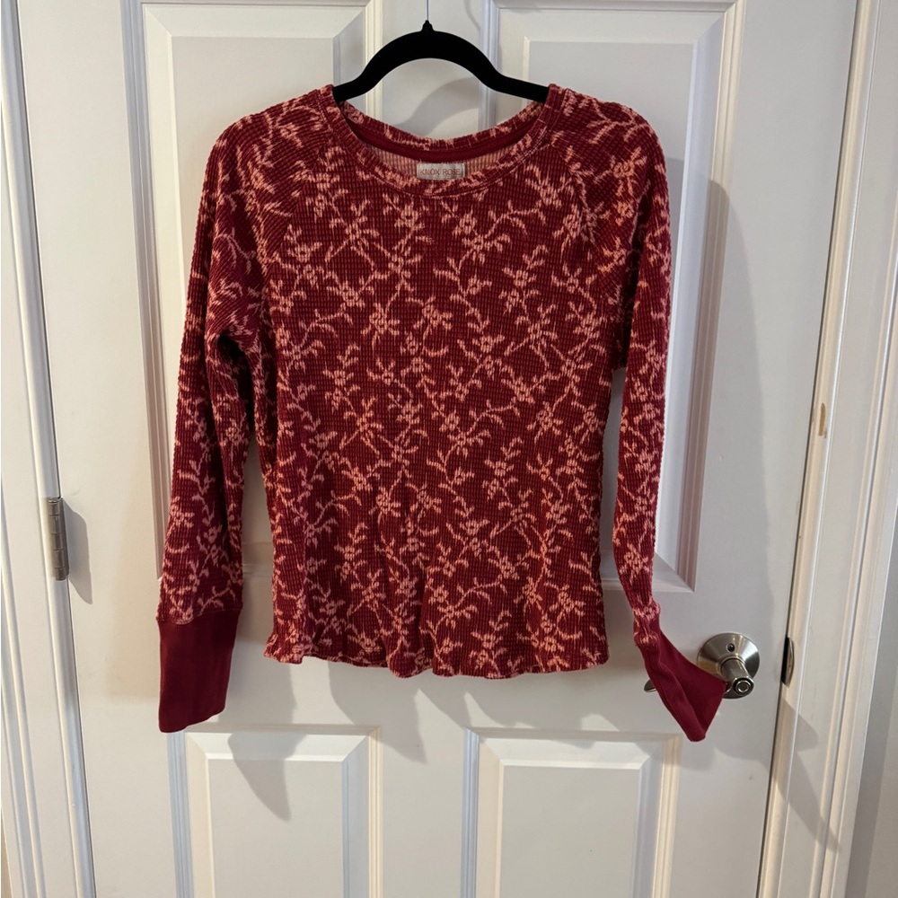 Women's Red Patterned Thermal top